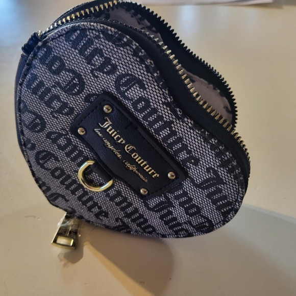 Juicy - Picture 9 of 10